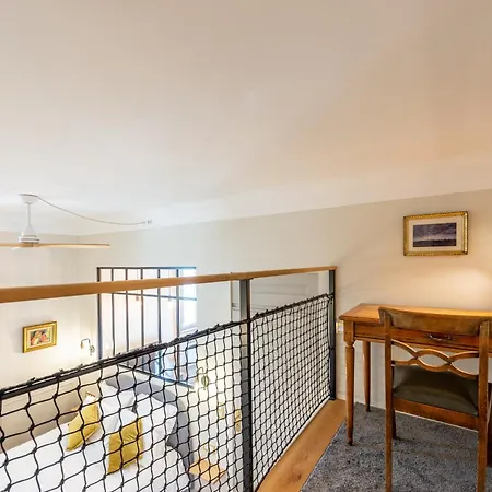 Smartstay L Ecrin Aix Les Bains 公寓 *